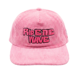 Gorra de Pana Rosa High Tide — Ride The Wave | Snapback Bordada