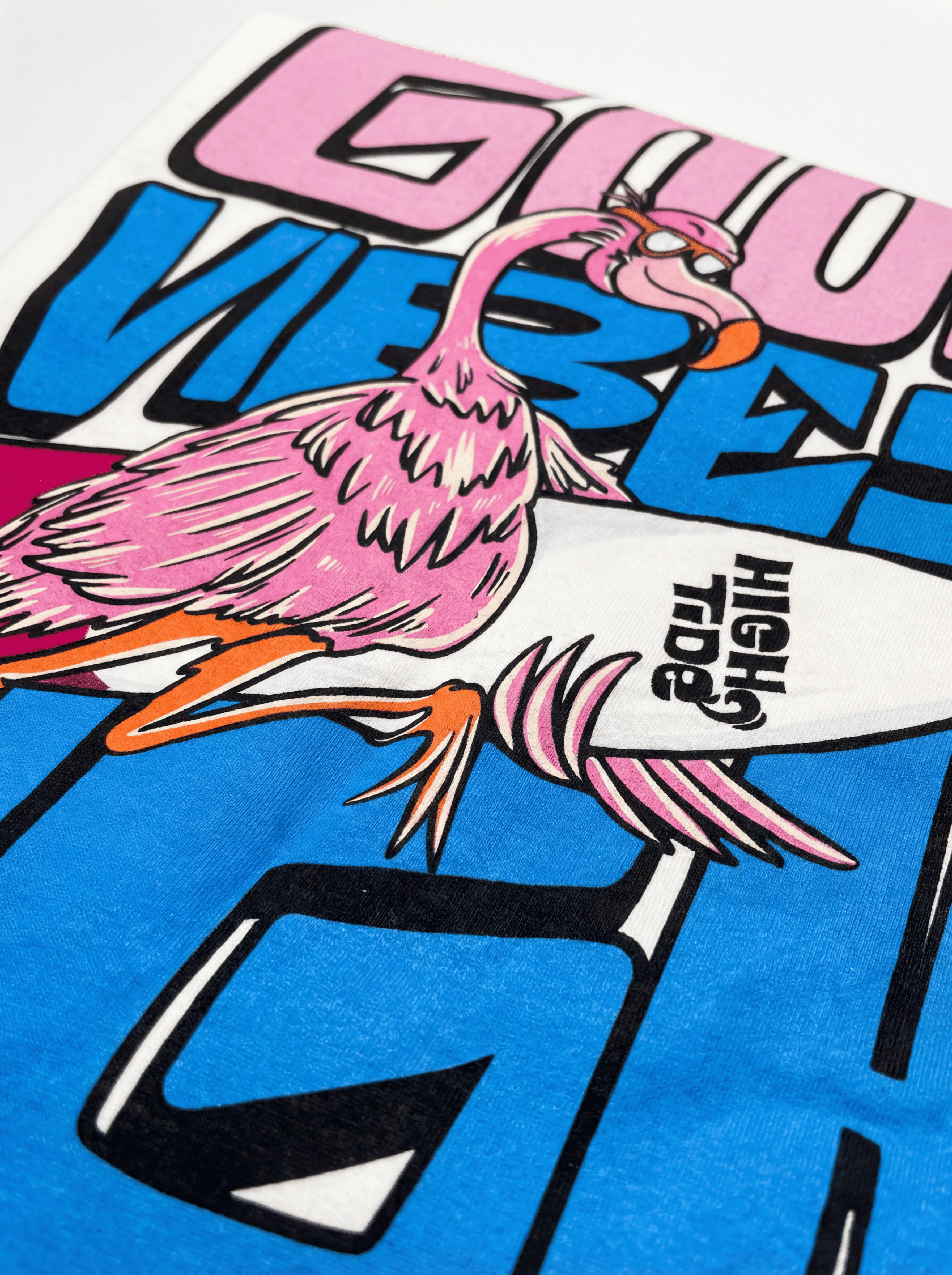 Playera High Tide GBC vista trasera corte oversize algodón